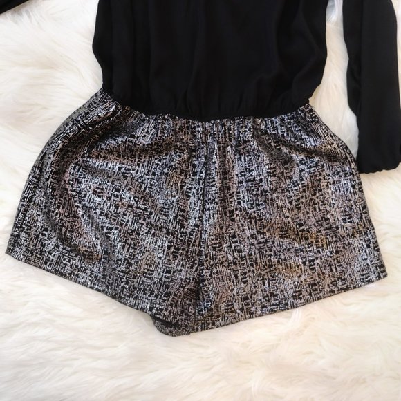 NEW Design Lab Playsuit Short Size XS - Picture 3 of 6